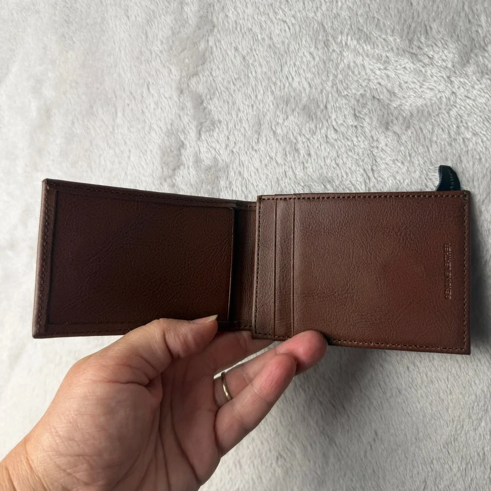 Perry Ellis Portfolio Magnetic Card Case Brown Genuine Leather Bifold Wallet Men